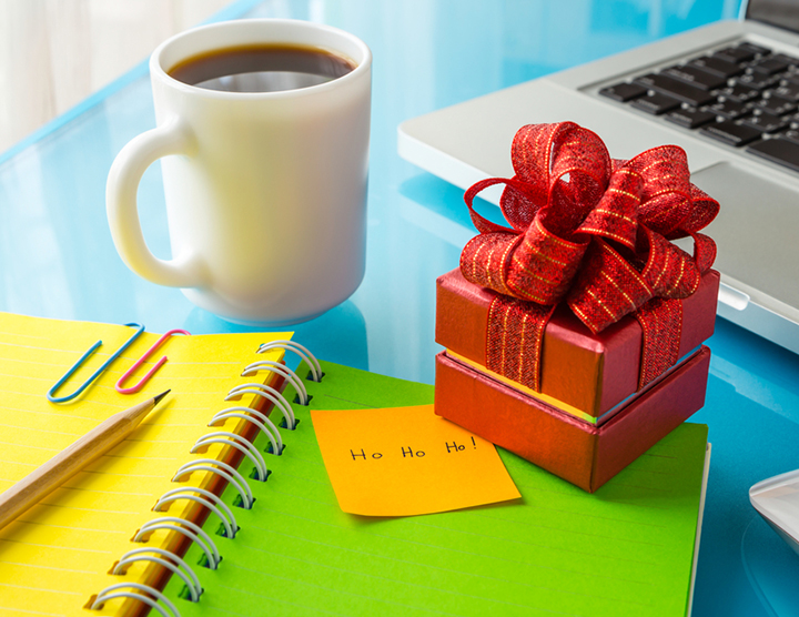Five Holiday Gifts for Office Workers